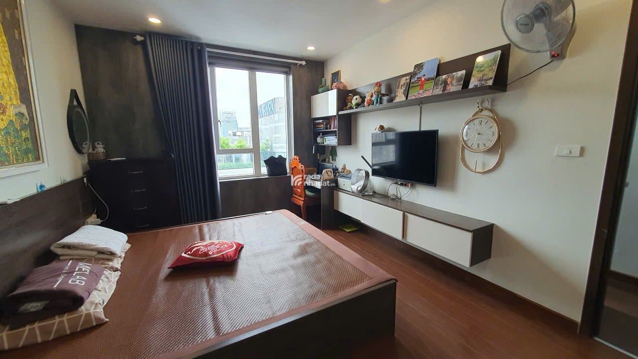 Căn góc đẹp, khu vực hiếm bán, đủ đồ ở luôn, full tiện ích