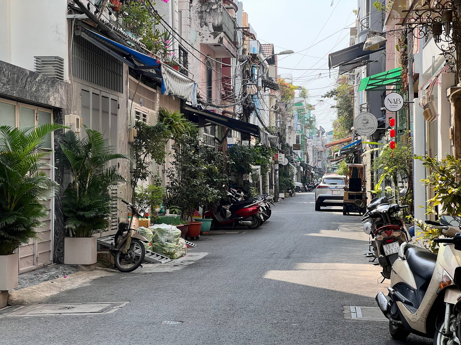 HXH 6m thông đường Gò Dầu, 48m2, 4x12m, 3 tầng, 4PN, nhà đẹp ở ngay, HIẾM