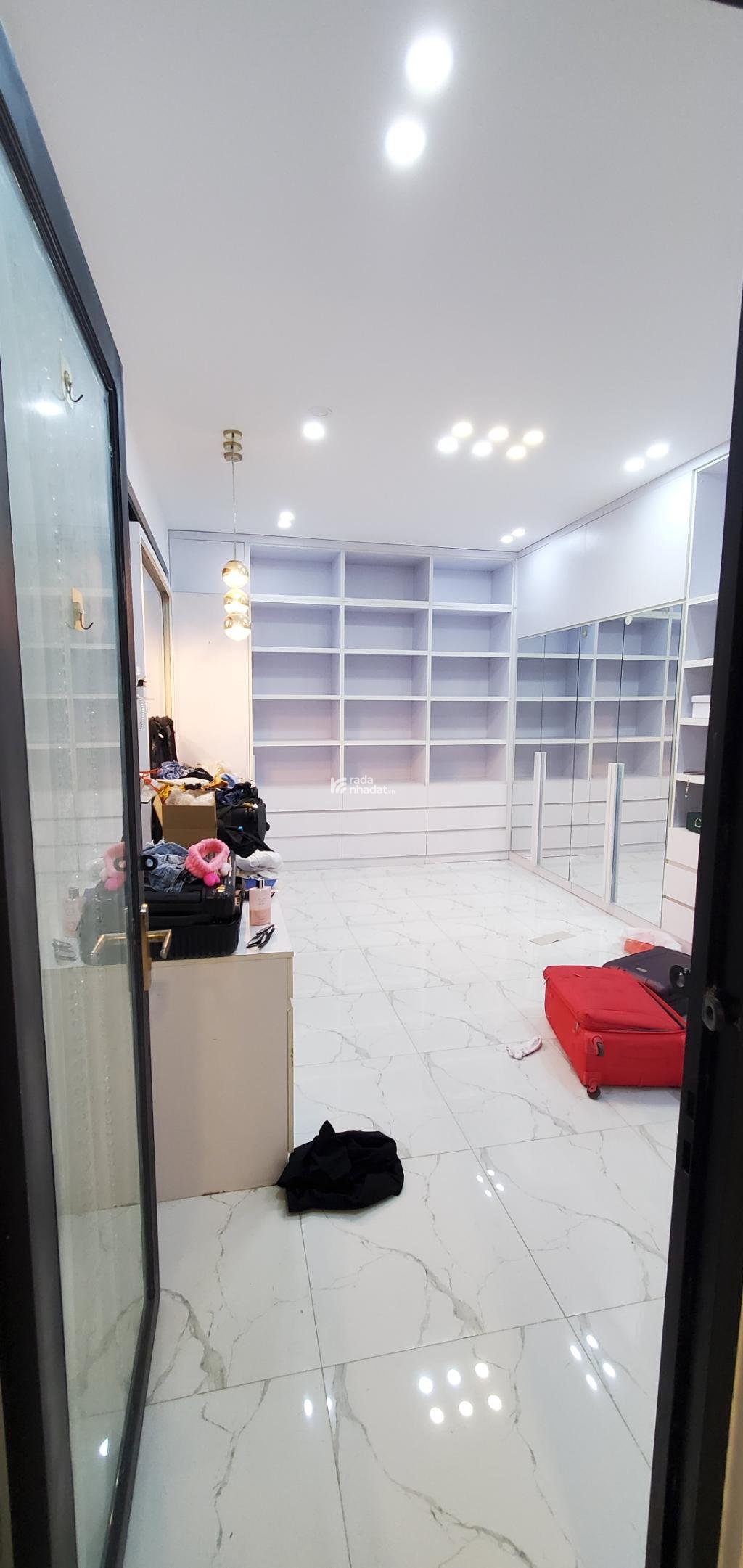 BÁN NHÀ LÔ GÓC 2 MẶT TIỀN CƯ XÁ PHÚ LÂM A P.12 Q.6 132M2 17 TỶ NGANG 6M 5 TẦNG BTCT
