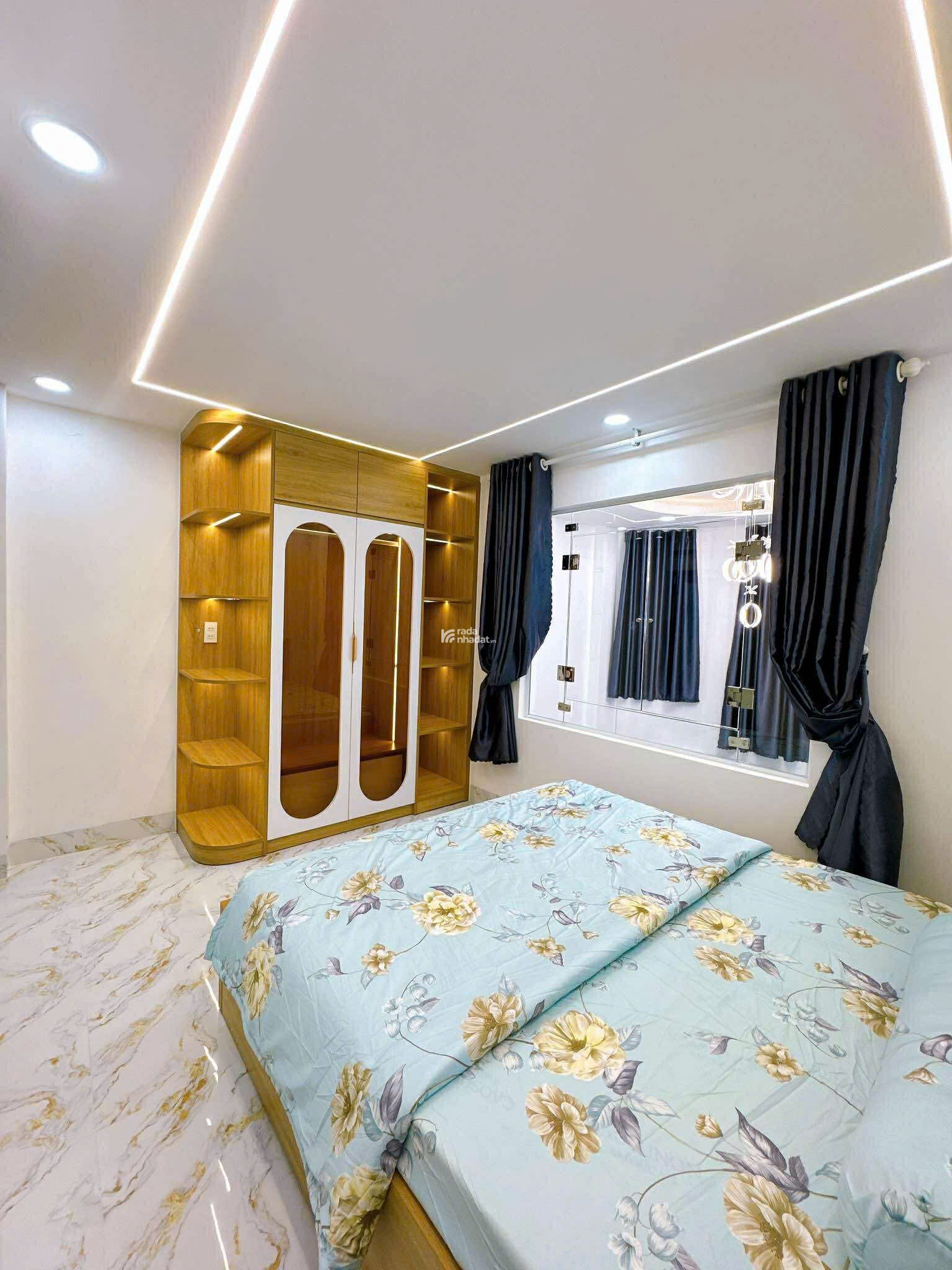 NHÀ ĐẸP 5 TẦNG FULL NỘI THẤT - TRƯỚC NHÀ 10m OTO QUAY ĐẦU - CÁCH 20M RA MẶT TIỀN
