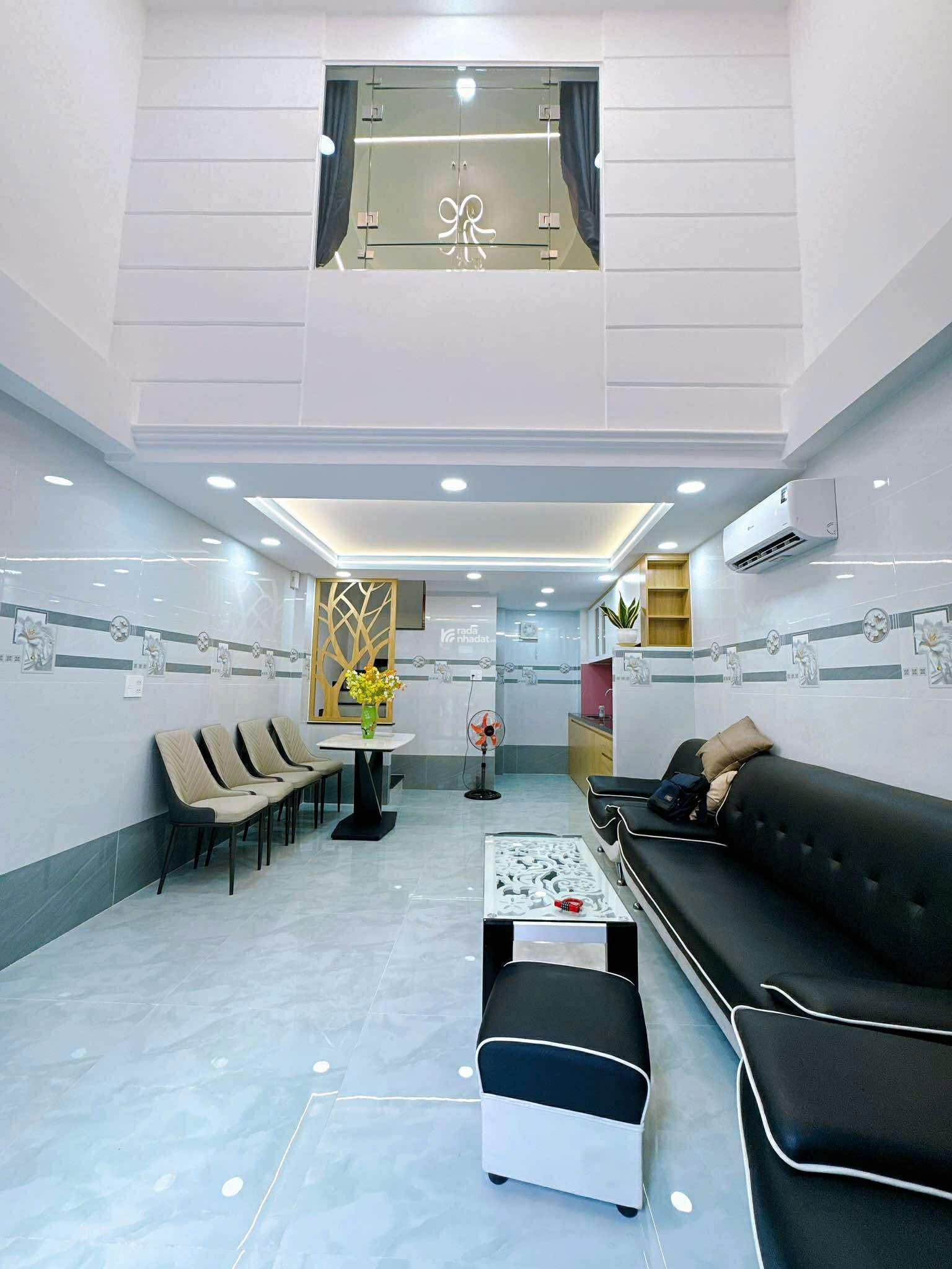 NHÀ ĐẸP 5 TẦNG FULL NỘI THẤT - TRƯỚC NHÀ 10m OTO QUAY ĐẦU - CÁCH 20M RA MẶT TIỀN