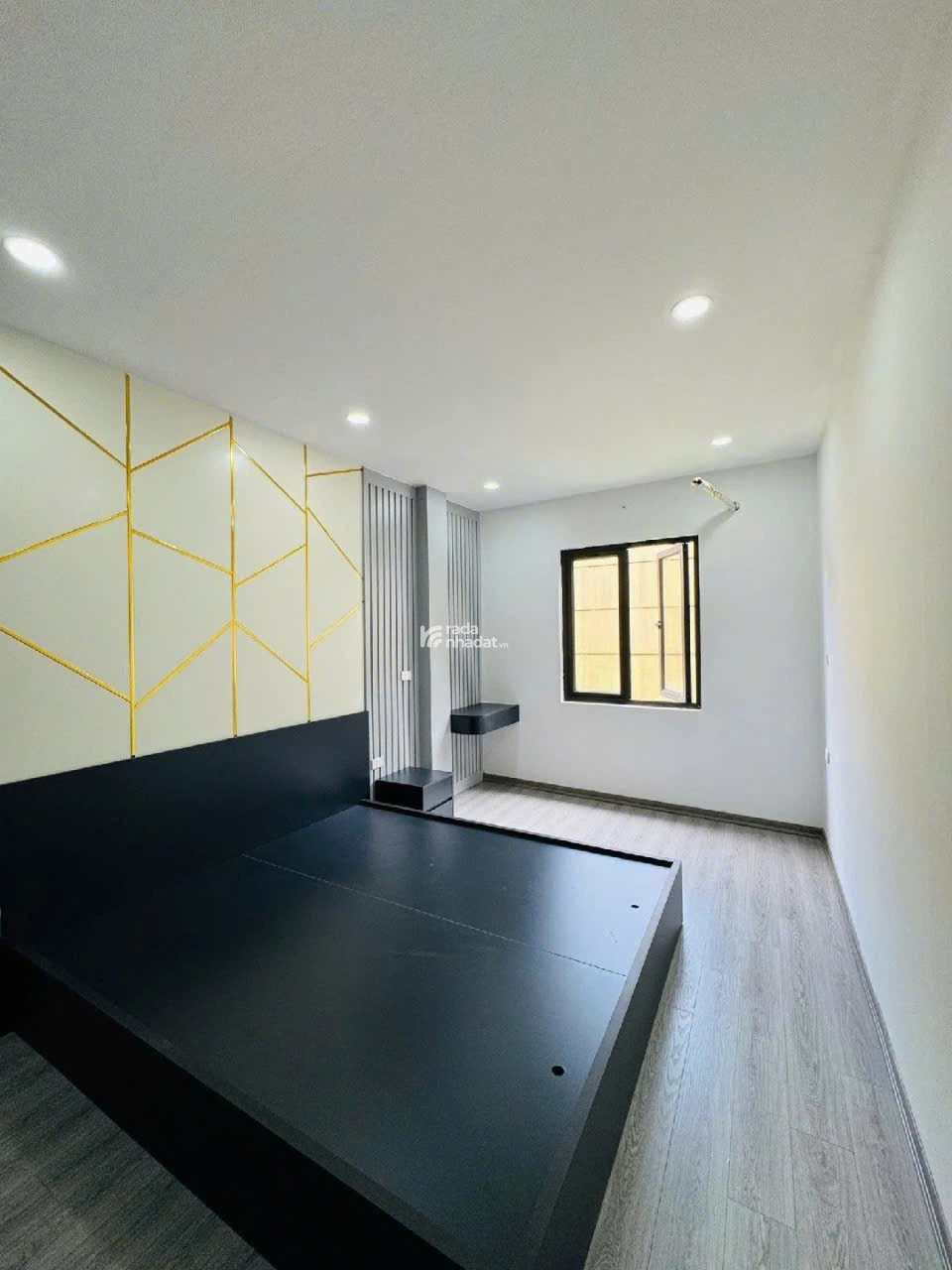 HOÀNG HOA THÁM 54M- HỘ KHẨU BA ĐÌNH - LÔ GÓC - HAI MẶT THOÁNG VĨNH VIỄN - 8.6 tỷ
