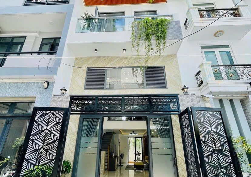 CHÚ Vinh bán Nhà đẹp Rẻ 48,8m2 3 tỷ 550tr đường Đoàn Thị Điểm P1 Phú Nhuận HCM