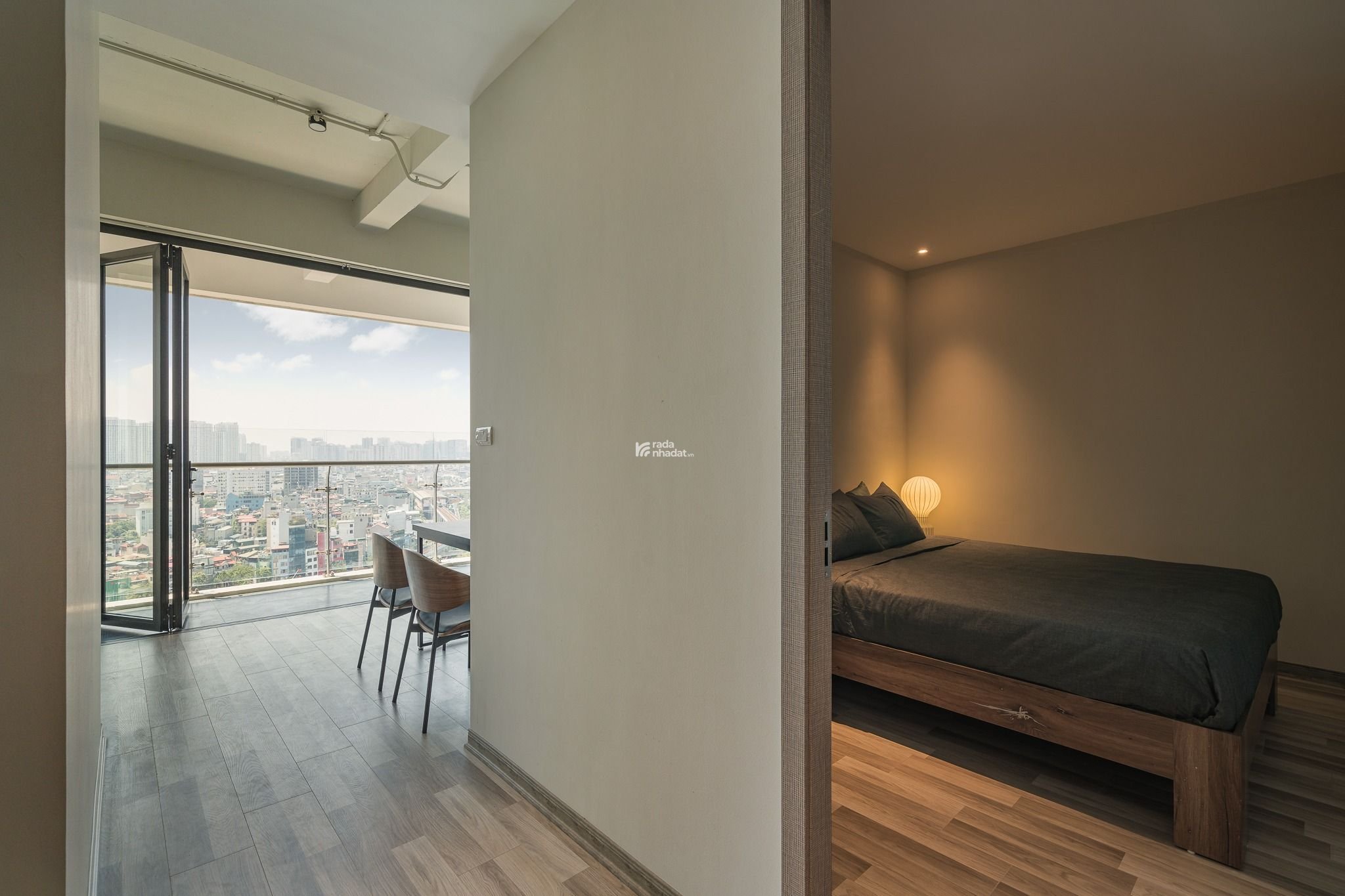 BQL cho thuê CHCC Hoàng Cầu Skyline, 2-3PN, 62-130m2, giá từ 14 tr/tháng. Xem nhà LH: 0906 961 ***