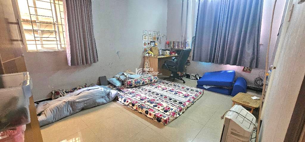 BÁN NHÀ BÀ HOM QUẬN 6 35M2 4 TẦNG 4.X TỶ SÁT MẶT TIỀN GẦN CHỢ PHÚ LÂM