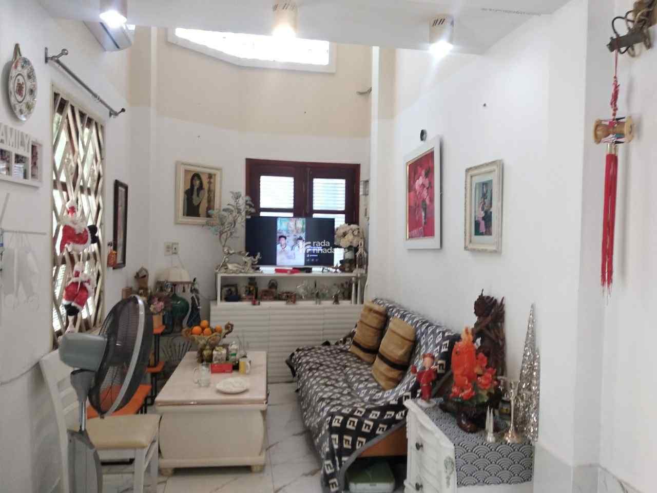 Bán nhà hẻm xe 7 chỗ ở 102 Hồ Biểu Chánh, Phú Nhuận