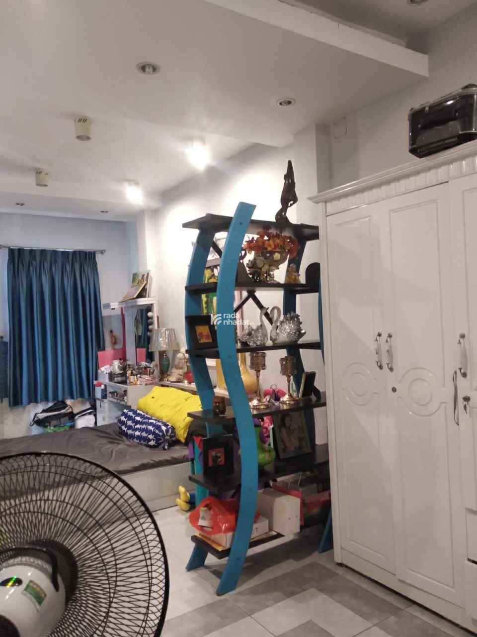 Bán nhà hẻm xe 7 chỗ ở 102 Hồ Biểu Chánh, Phú Nhuận