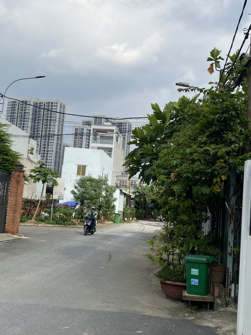 Bán Đất - 105m2(5x21m) - Đất Trống Đẹp Kế Nguyễn Xiển Q9. Giá 5.8 Tỷ
