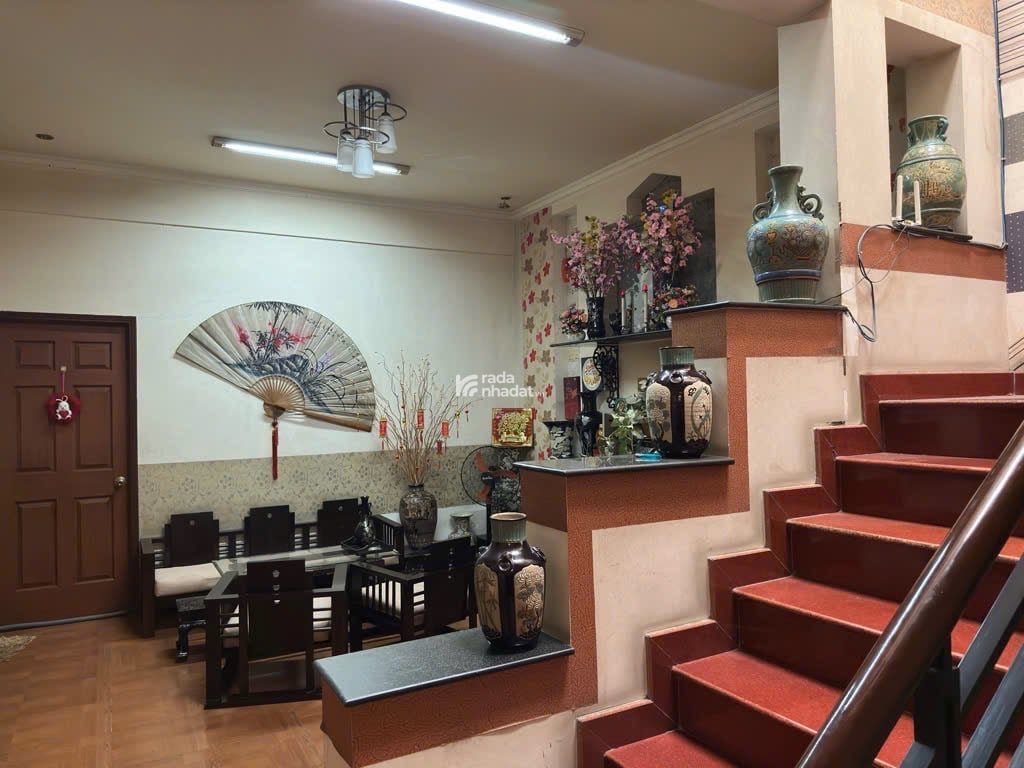 Bán nhà Mặt tiền nở hậu đường 40m ngang 7.5m dài 13m nở 9m nhà 3 tầng chỉ 9 tỷ nhỉnh