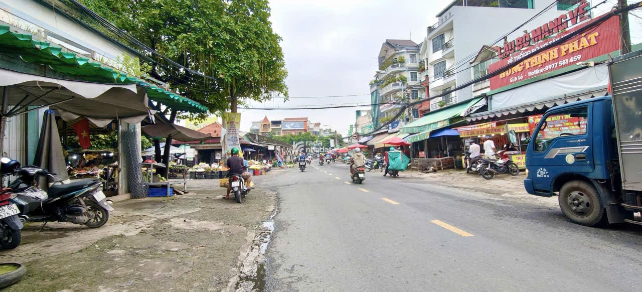 Nhà 3 Tầng Đẹp Mới Hẻm Lã Xuân Oai Gần Chợ Tăng Nhơn Phú A, Quận Sổ Sạch, Ô Tô Vào Nhà, gần Khu CNC