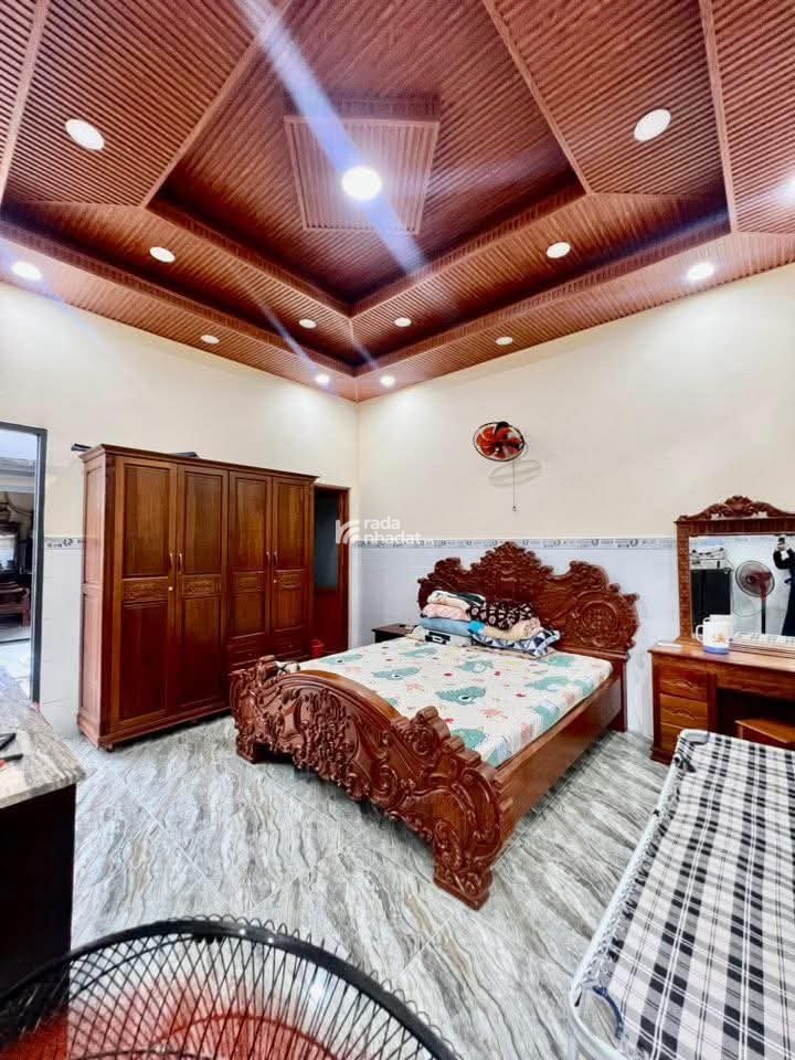  Nhà Đẹp 3 Tầng , Vào Ở Ngay ,Gần Chợ, Công Viên, Trường Học ,Nhỉnh 8 Tỷ