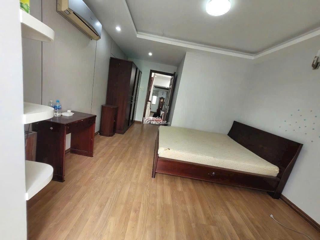 Nhà phố 90m2 - Giá 11.2 tỷ - View sông - 4PN - Đường D5A - Quận 7