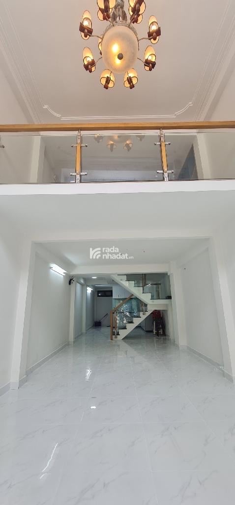 ĐƯỜNG NHỰA 6M - XE HƠI NGỦ TRONG NHALạc Long Quân Phường 5 Quận 11