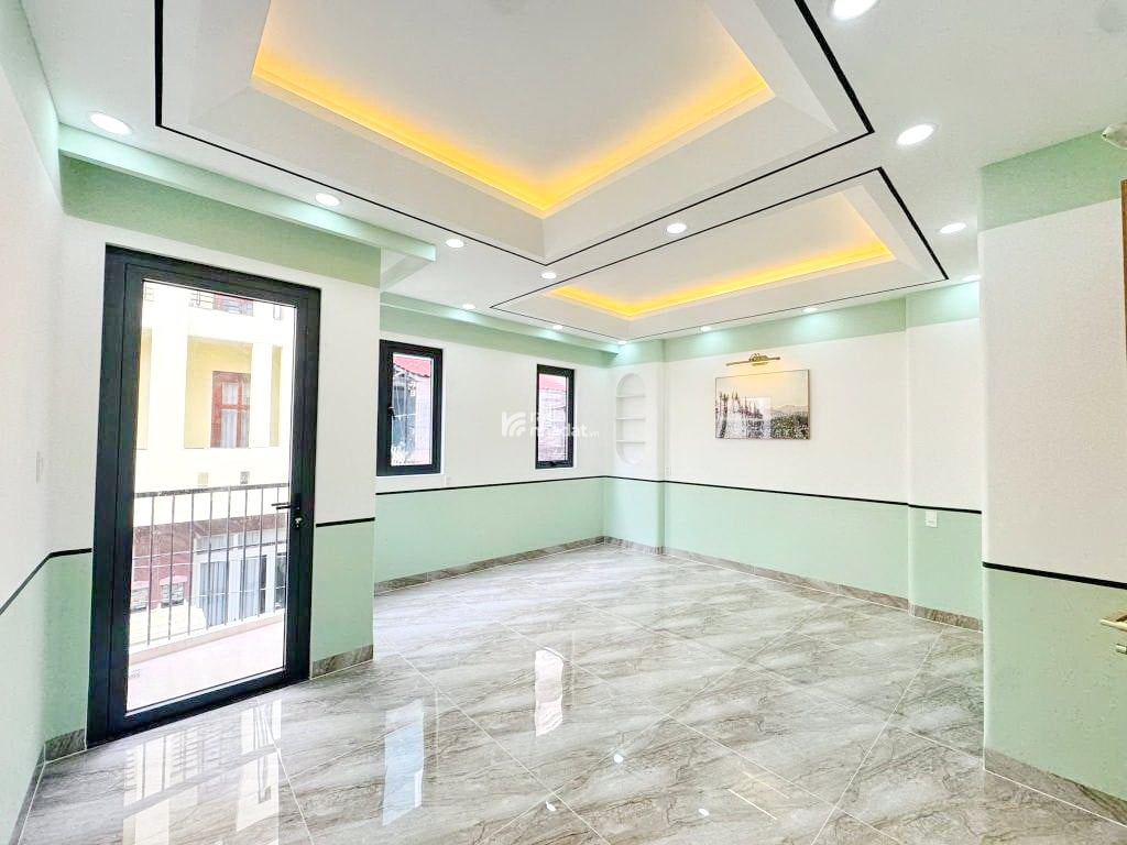 Bán nhà mới 2 lầu gần HXH đường Âu Dương Lân P.2 Quận 8