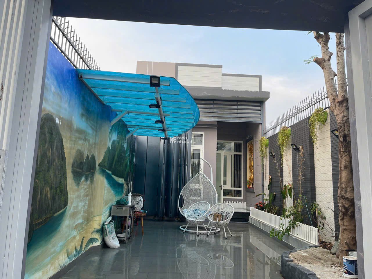 GIÁ MỀM HƠN KHU VỰC 500 TRIỆU - NHÀ CẤP 4 NGAY TRUNG TÂM VÒNG XOAY AN LẠC