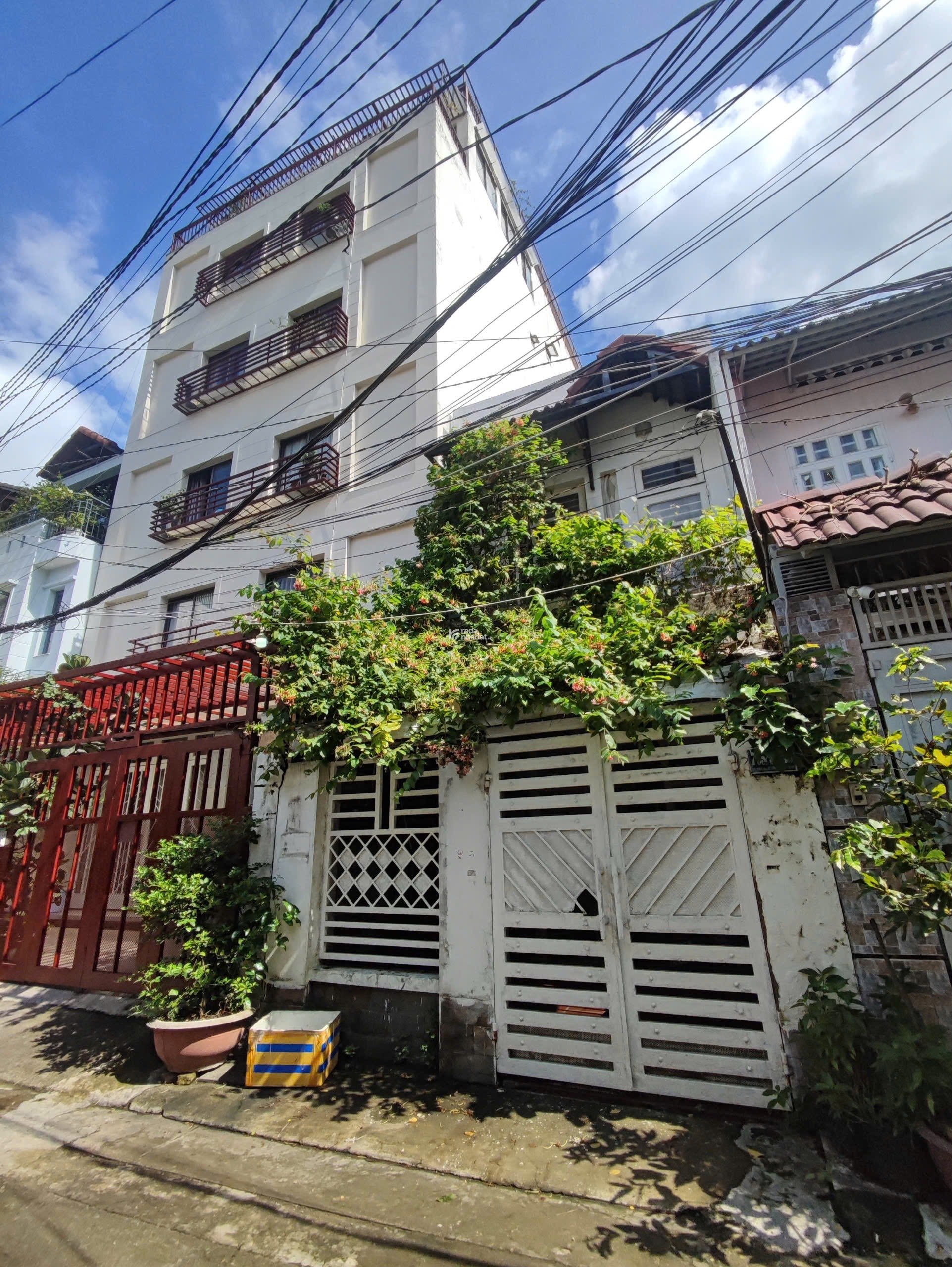 BÁN NHÀ NGAY CÔNG VIÊN TẦM VU, Bình Thạnh - Hẻm to 4x18m 72m2 Vuông vức - Giá 11 Tỷ thương lượng