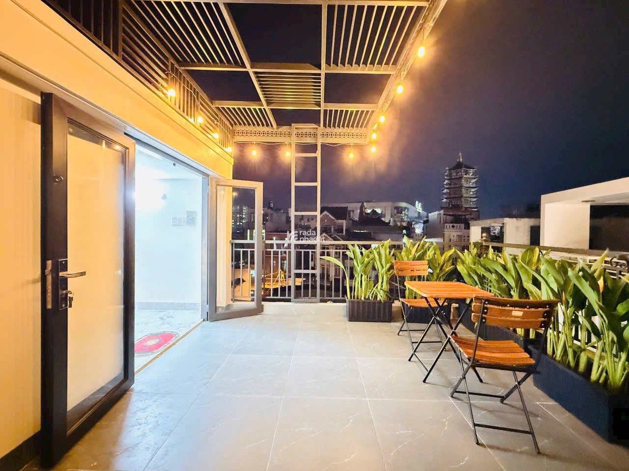 Bán gấp nhà diện tích 56m2 giá 4tỷ850 đường Hoàng Bật Đạt Tân Bình 