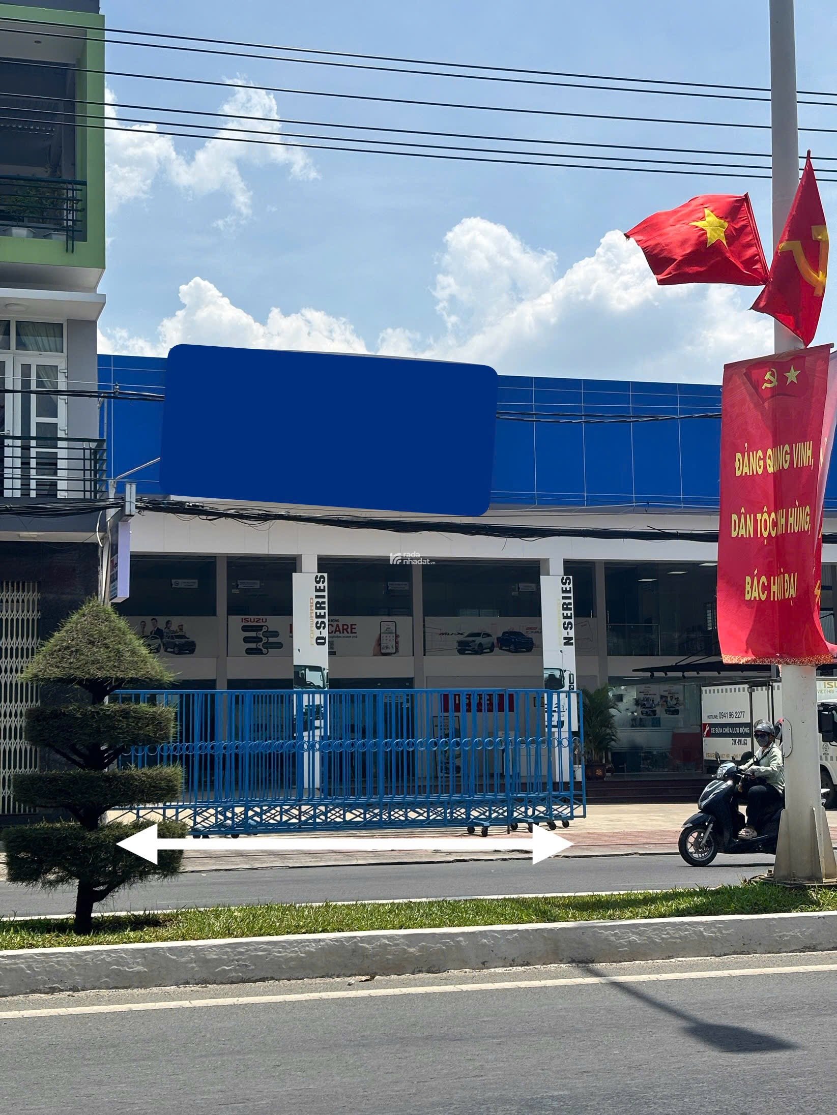 Bán lô đất mặt tiền đường 23/10 Vĩnh Thạnh . DT 100m2 , full thổ. Giá 5,5 tỉ 