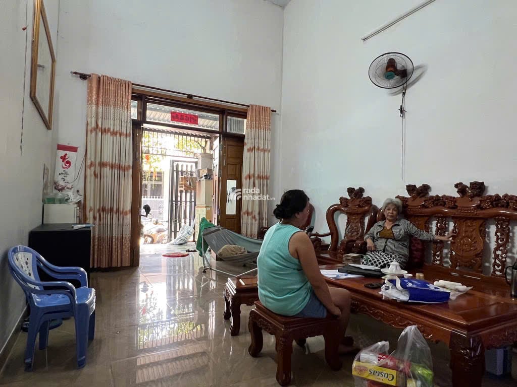 Bán Gấp Nhà Phố 80m2 Xe Hơi 16 Chỗ đậu Ngay Cửa Đường Trương Thị Hoa ( TTH07) Quận 12 