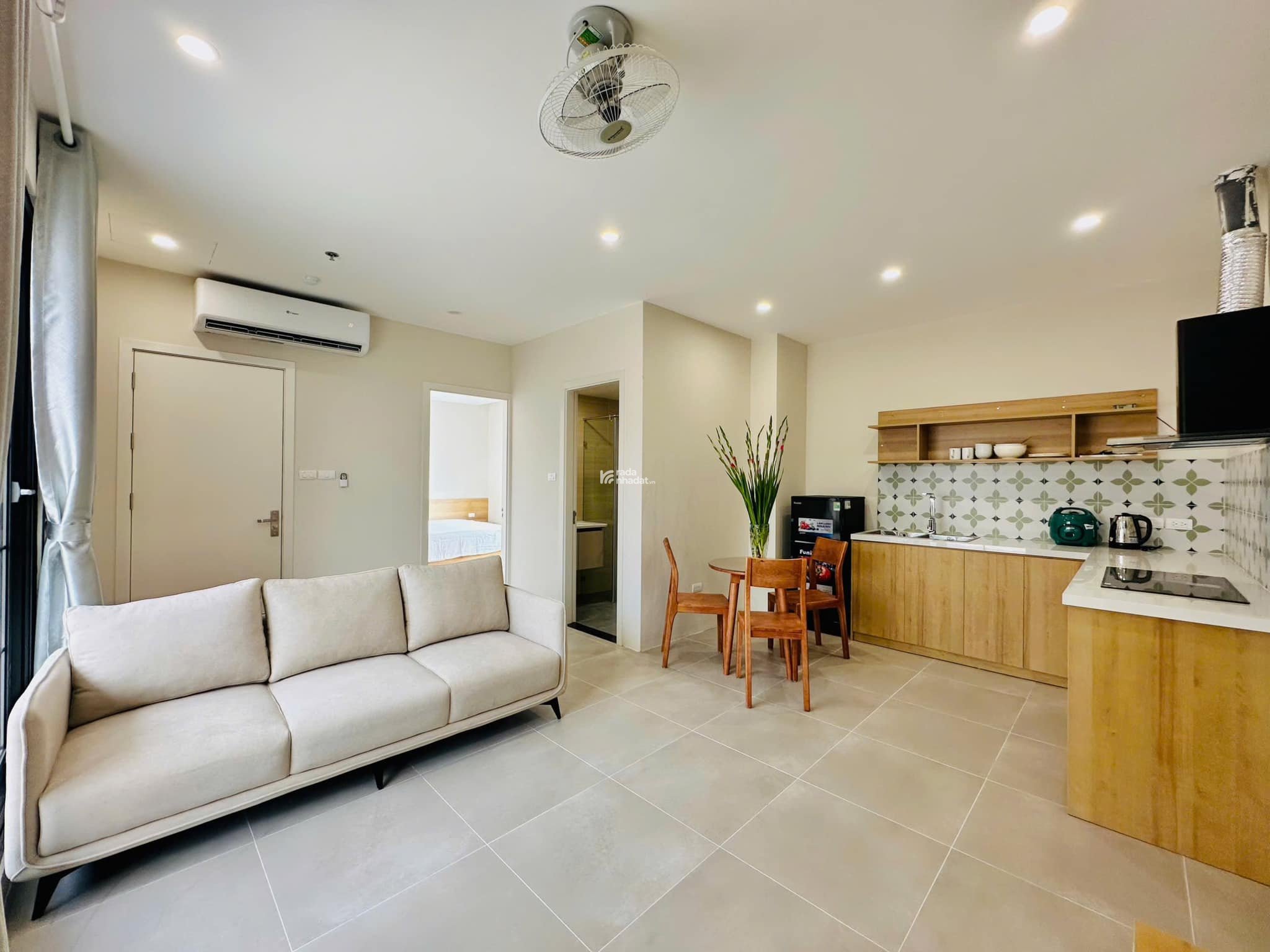 Căn hộ chung cư Đông Đô giá chỉ 7,1 tỷ VND tại Cầu Giấy