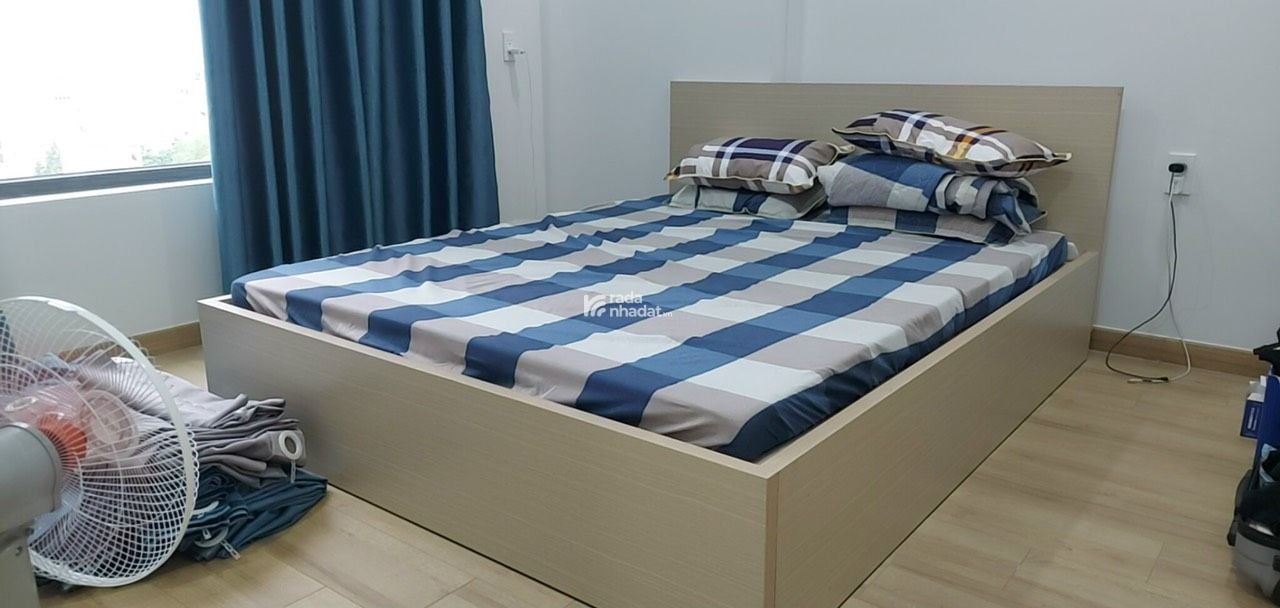 Cho thuê CH Phú Đông Premier 2PN 2WC 72m2, full nội thất,View Đông Nam 9tr/tháng.LH : 0906 028 ***