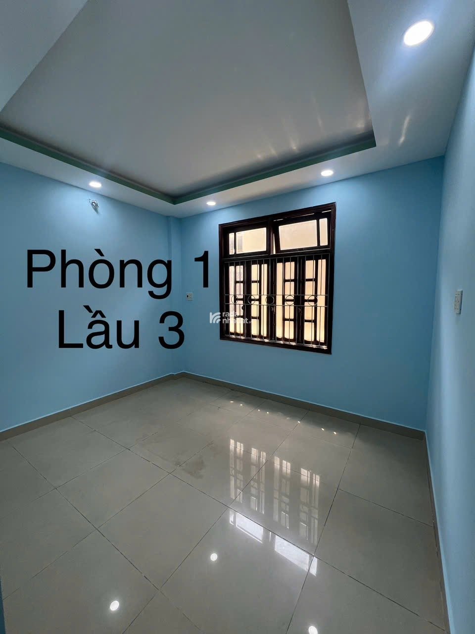 Hot Hot Hot. Nhà trung tâm thành phố giá cực rẻ. Phải gọi là siêu rẻe