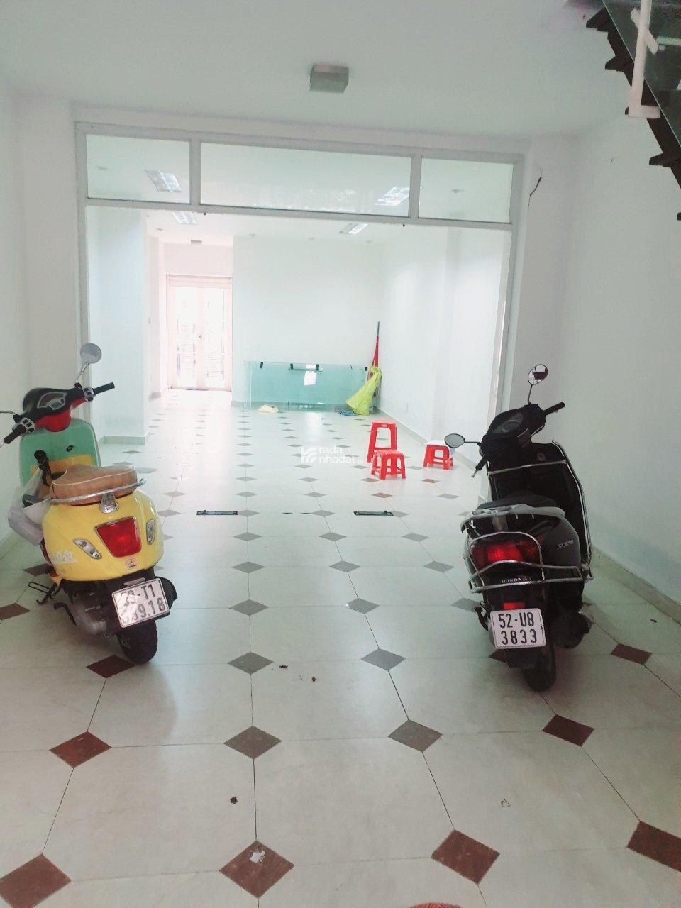 Chốt deal chiếc giường KTX cao cấp giữa lòng Quận 10. BAO Tất tần tật