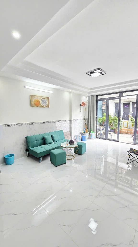 BÁN GẤP NHÀ TÂN QUÝ (4*9) 2 TẦNG - HXH 4.5 TỶ TL
