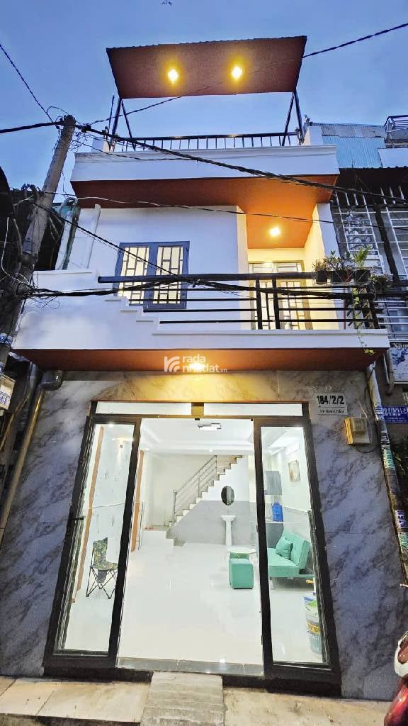 BÁN GẤP NHÀ TÂN QUÝ (4*9) 2 TẦNG - HXH 4.5 TỶ TL