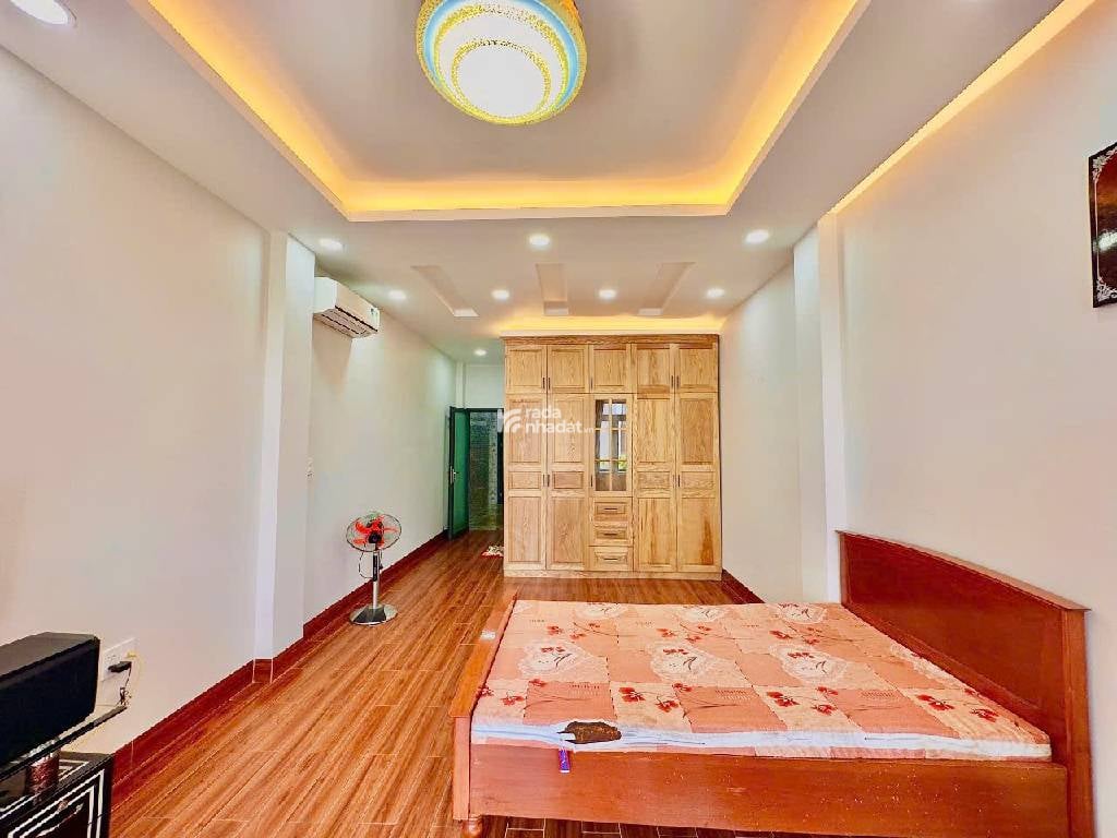 MẶT TIỀN LÊ LƯ- TÂN PHÚ  6 TẦNG - THANG MÁY - FULL NỘI THẤT - DT: 77M2- 15 TỶ 5