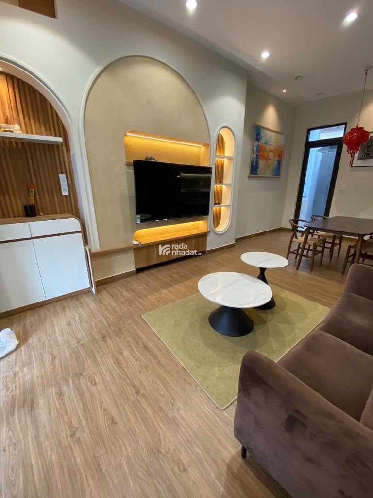 Nhà Đẹp Quận 2 - Ở Ngay Nguyễn Thị Định, Gần Đảo Kim Cương. Gía 7.x Tỷ