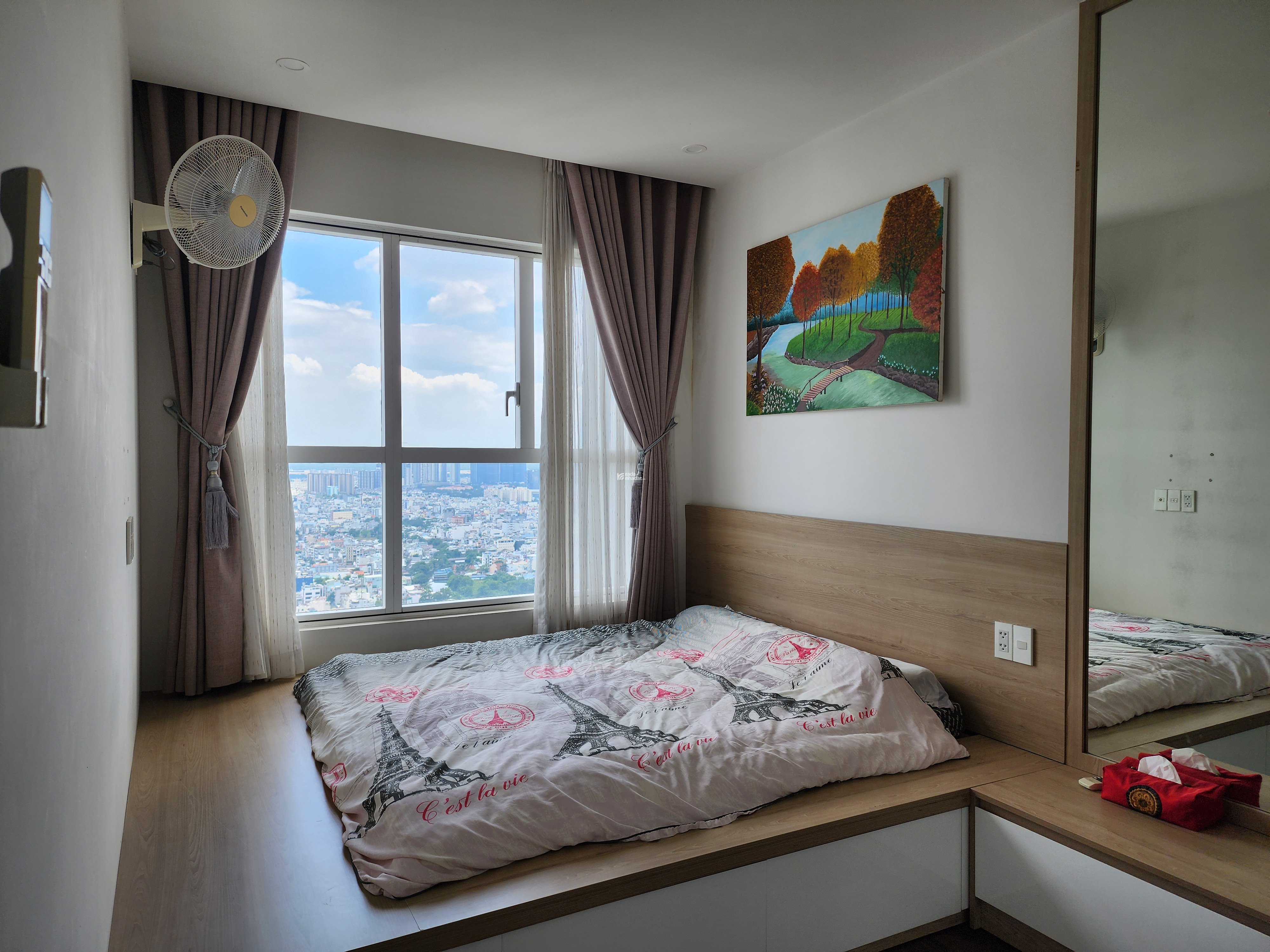 Chính chủ cho thuê căn hộ 3PN Sunrise City View 