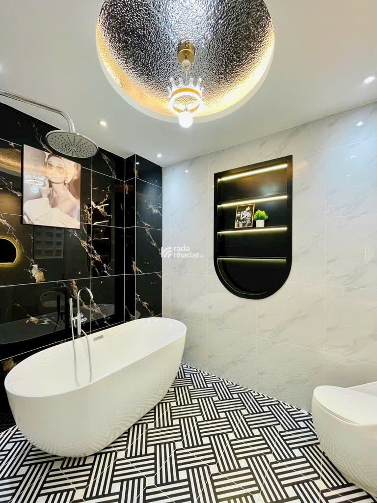 Nhà mới 4 tầng  1 căn ra mặt tiền Lê Văn Thọ P9  Gò Vấp  Hẻm xe hơi  ngang 5.8m  Chỉ 6.28 Tỷ