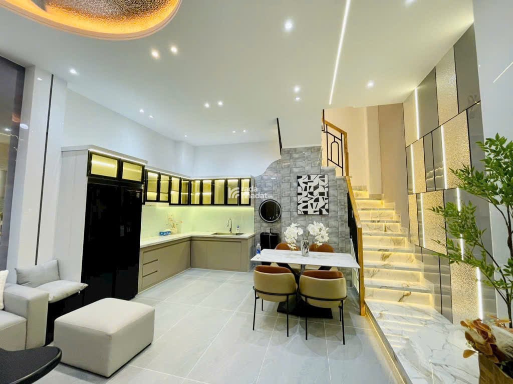 Nhà mới 4 tầng  1 căn ra mặt tiền Lê Văn Thọ P9  Gò Vấp  Hẻm xe hơi  ngang 5.8m  Chỉ 6.28 Tỷ