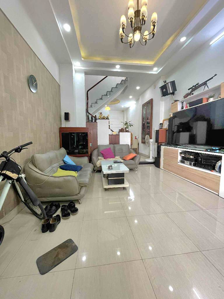 QUẬN 6 - CƯ XÁ PHÚ LÂM A - 53M - 3 TẦNG - NGAY CẠNH CÔNG VIÊN - NHÀ CHẮC CHẮN KIÊN CỐ