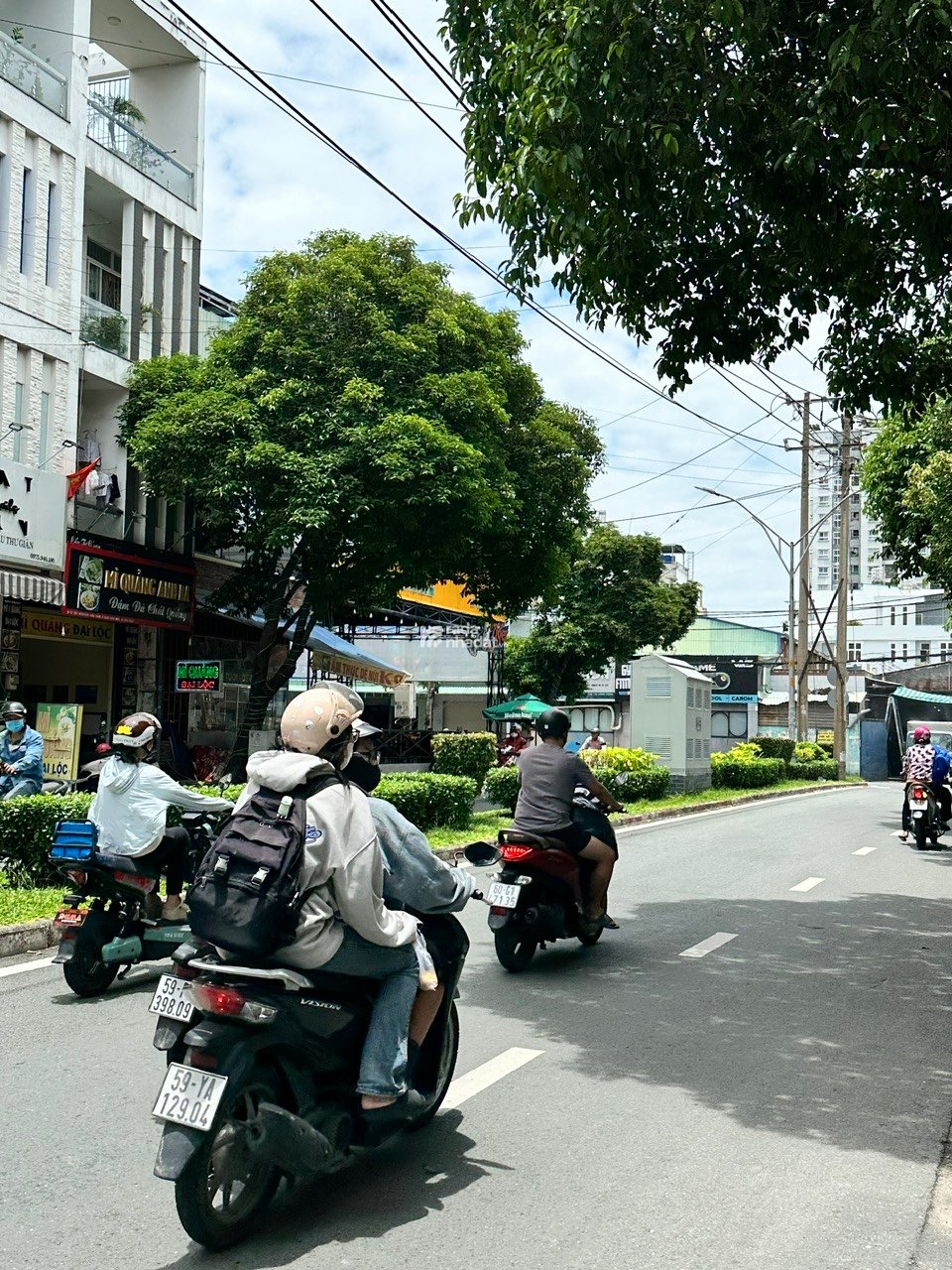 CHỈ 11.5 TỶ SỞ HỮU NGAY NHÀ 5 TẦNG MẶT TIỀN NGUYỄN CỬU ĐÀM , Q. TÂN PHÚ .