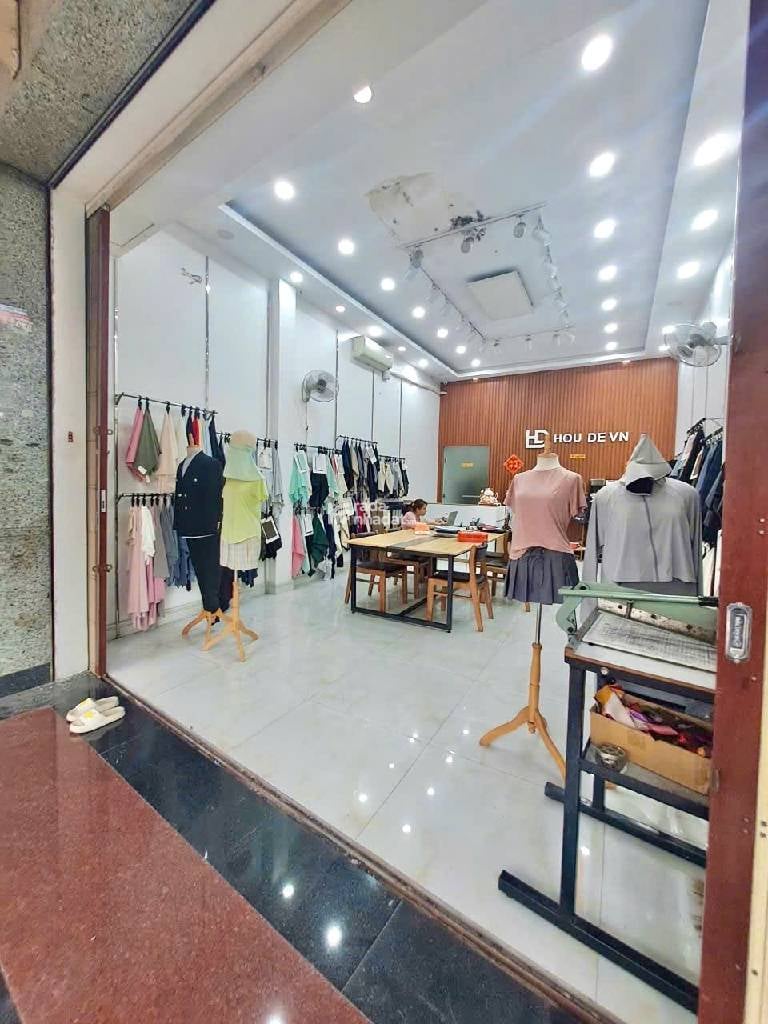 NGAY CHỢ VẢI, MTKD PHÚ THỌ HÒA, TÂN PHÚ, 72M2 HIẾM CÓ. GIẢM 550TR CHỈ CÒN 16.6T TL TỐT