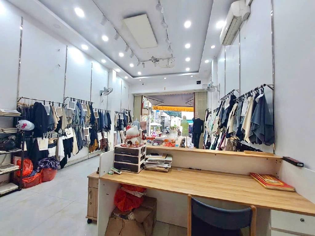 NGAY CHỢ VẢI, MTKD PHÚ THỌ HÒA, TÂN PHÚ, 72M2 HIẾM CÓ. GIẢM 550TR CHỈ CÒN 16.6T TL TỐT