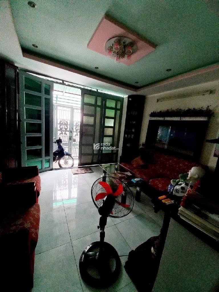 72.1m2 - Giá 5 tỷ - Ngang 8m - 5PN - Căn góc đường Huỳnh Tấn Phát, Q7