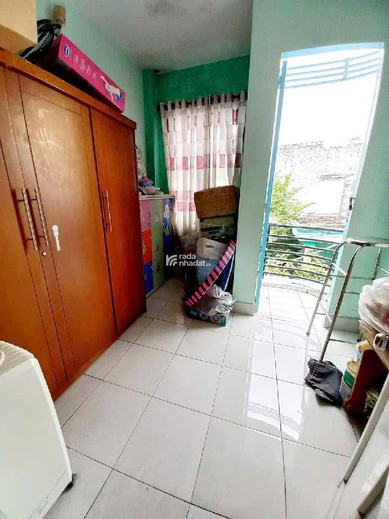 72.1m2 - Giá 5 tỷ - Ngang 8m - 5PN - Căn góc đường Huỳnh Tấn Phát, Q7