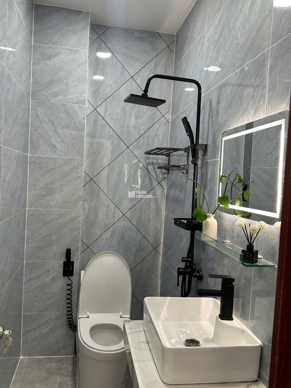  Bán nhà đẹp ở ngay H6M Đường Số 20, Bình Hưng Hòa A,Bình Tân ngay Mã Lò chỉ 5.89 tỷ