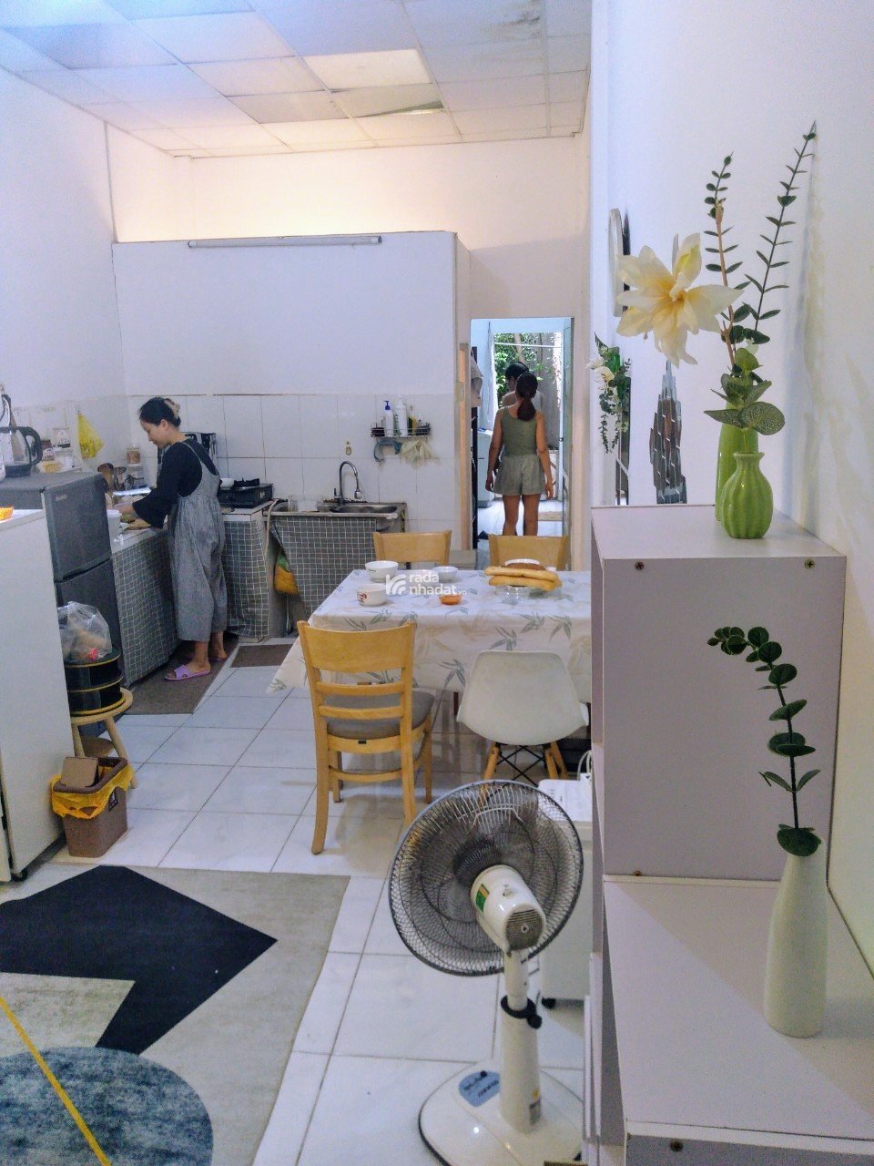 Nhà hẻm xe hơi diện tích khủng giá rẻ