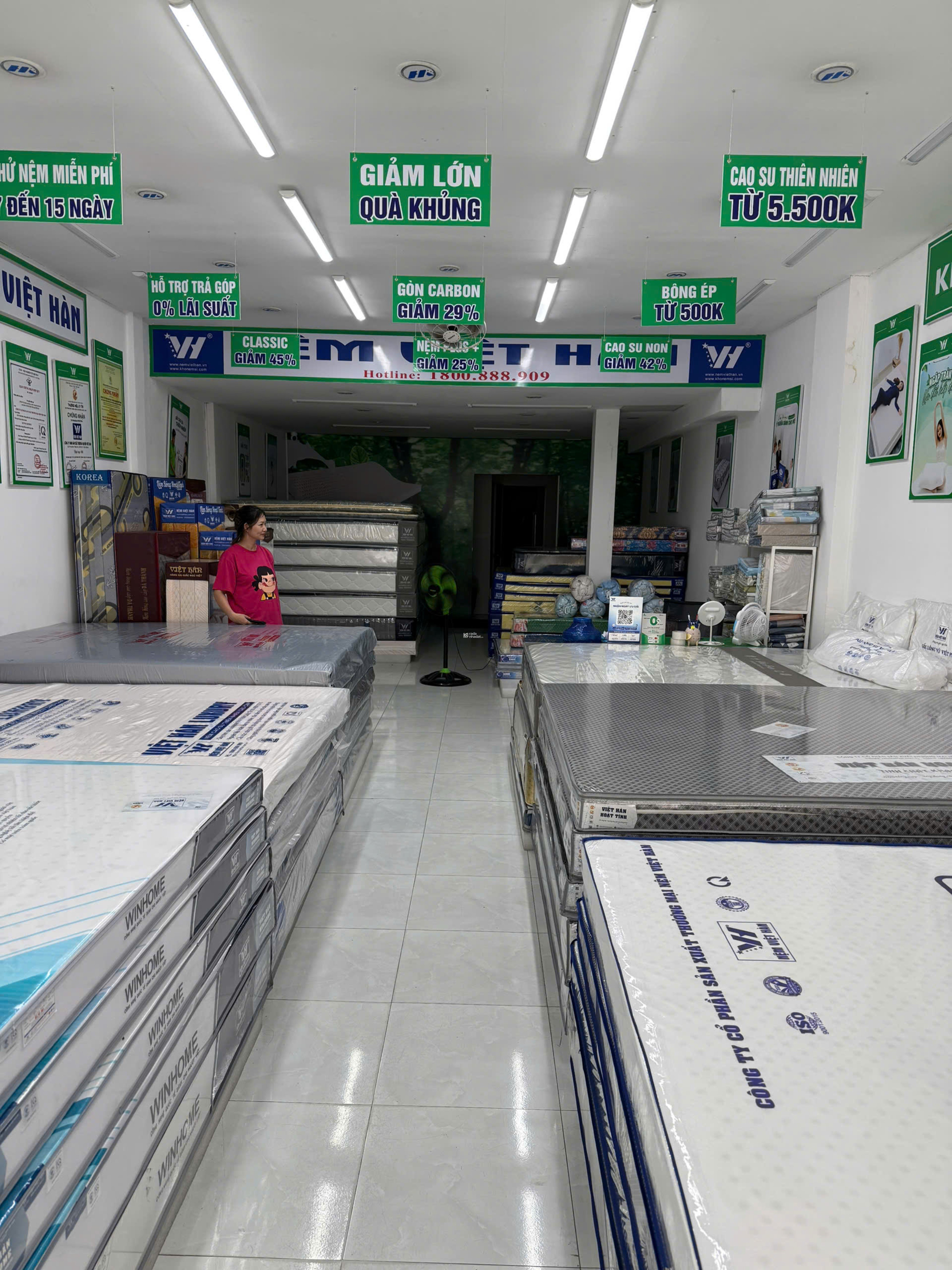 Cho thuê nhà mặt phố 270 Lê Văn Việt, 45 triệu, (5m*17m)85m2, hàng hiếm tại Thủ Đức.