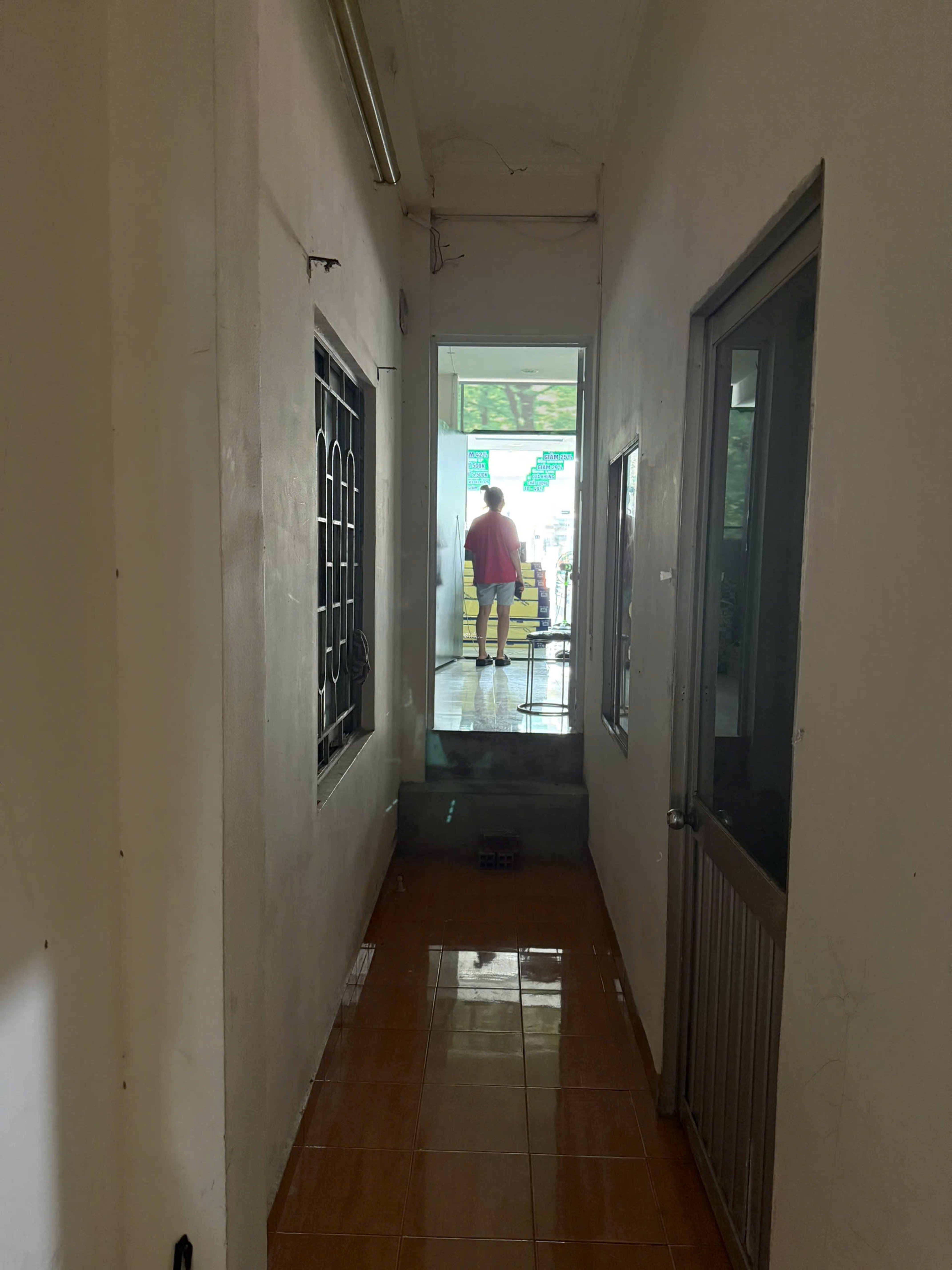 Cho thuê nhà mặt phố 270 Lê Văn Việt, 45 triệu, (5m*17m)85m2, hàng hiếm tại Thủ Đức.