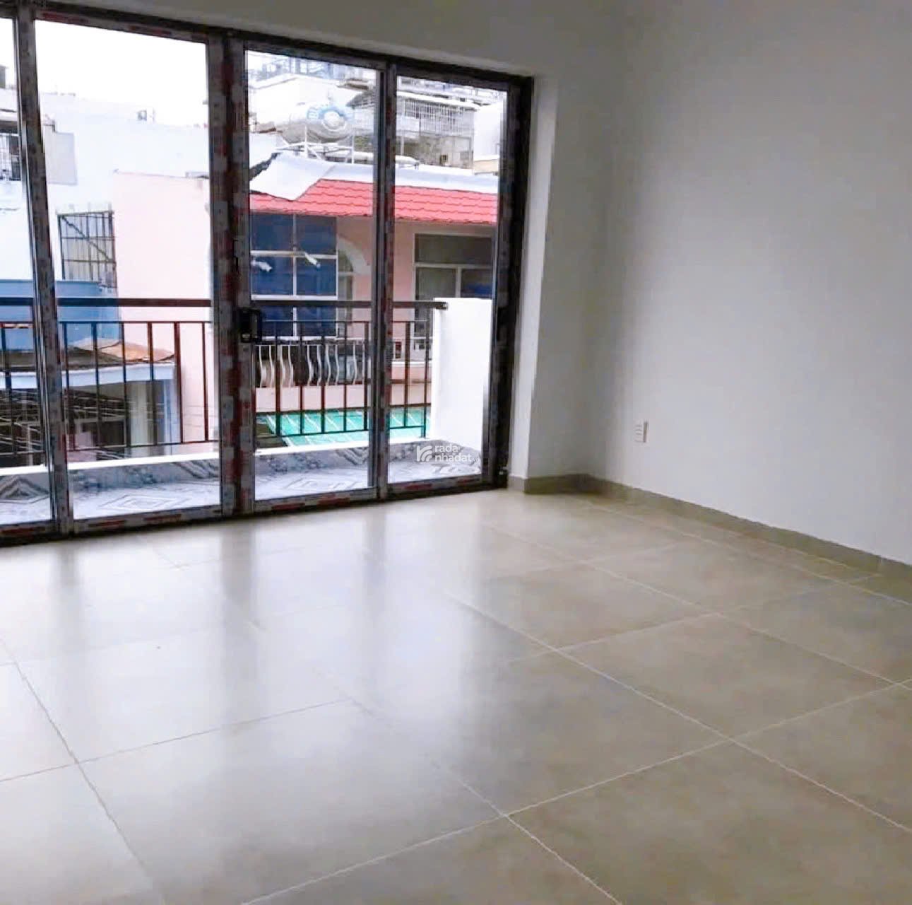 Bán nhà hẻm Xe Tải 4 tầng Tô Hiến Thành, QUẬN 10, DT 3.5 x 14 m, Giá 17 tỷ