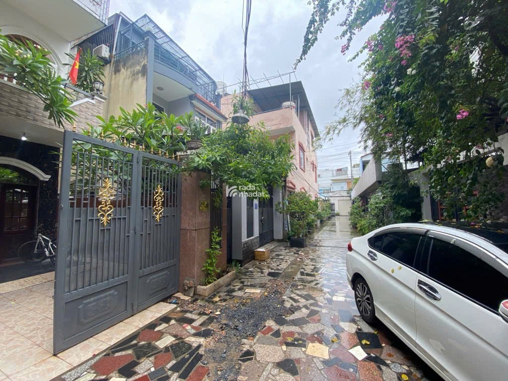 Bán nhà 4 tầng, Nở hậu tài lộc, Ngang khủng 6.3M