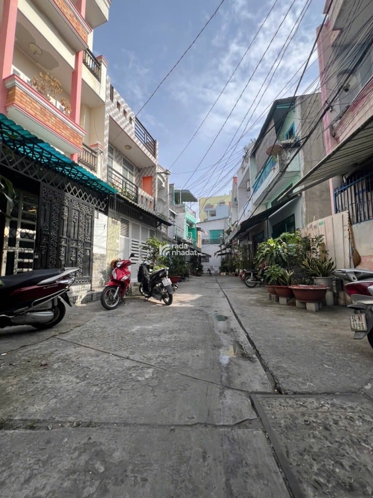 Nhà chính chủ hẻm xe hơi ngay bình trị đông A bình Tân 