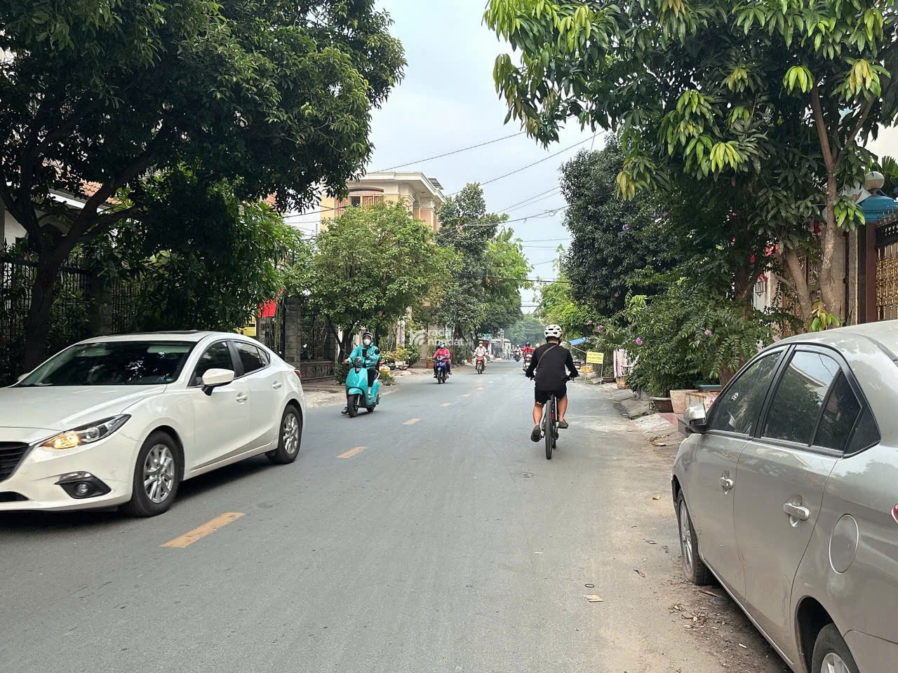 Biệt thự cổ mái Thái GẤP BÁN hẻm 537 Nguyễn Oanh ngang 14m 233m2 view sông 22.5 tỷ.