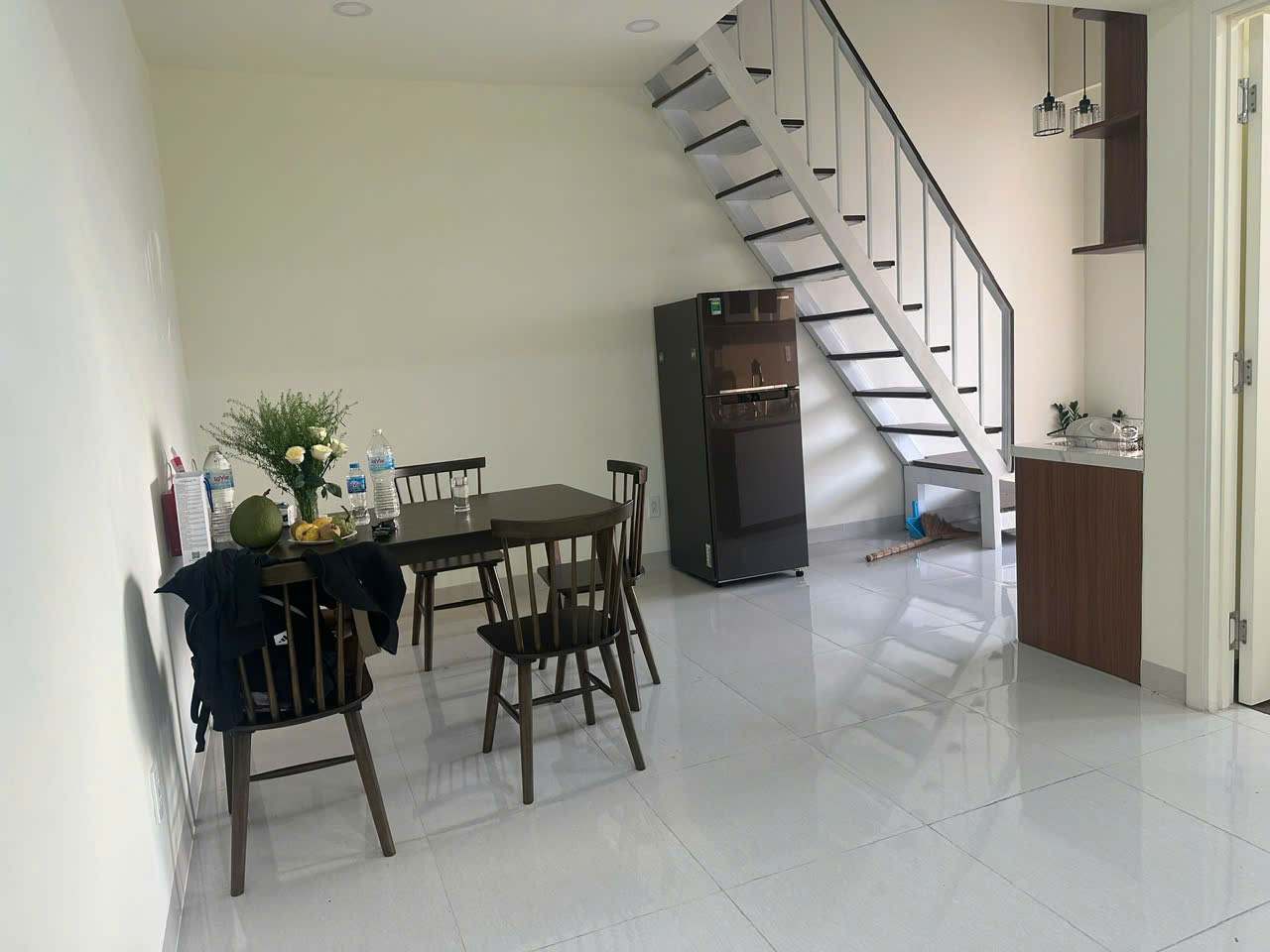 Bán gấp căn hộ Duplex Hưng Vượng 3, PMH,Q7, nhà đẹp, giá tốt