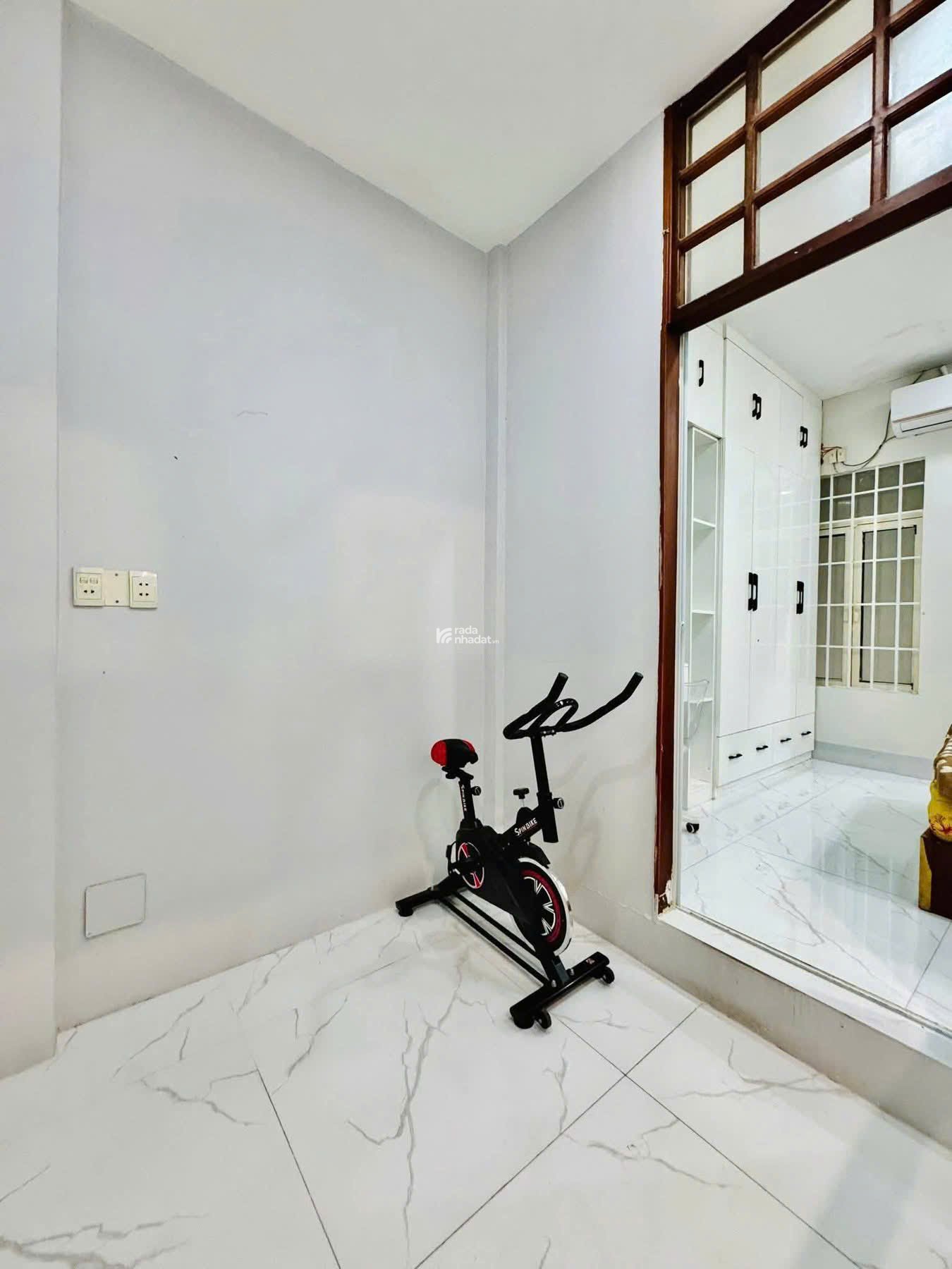 Chủ đi định cư cần bán gấp nhà đẹp Xô Viết Nghệ Tĩnh, Bình Thạnh, 48m2, 2PN 3WC, SHR giá 2 tỷ 850TL